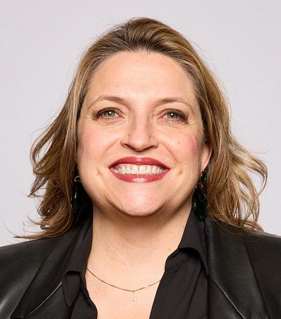 portrait of Heather Davis