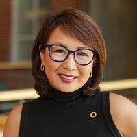 portrait of Nancy Loo